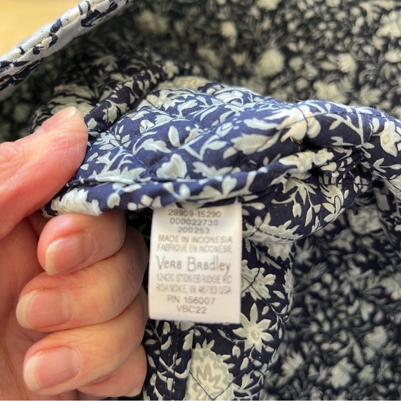 Vera Bradley Light Blue and Navy Quilted Floral Tote with Zip Pouch - Picture 6 of 14